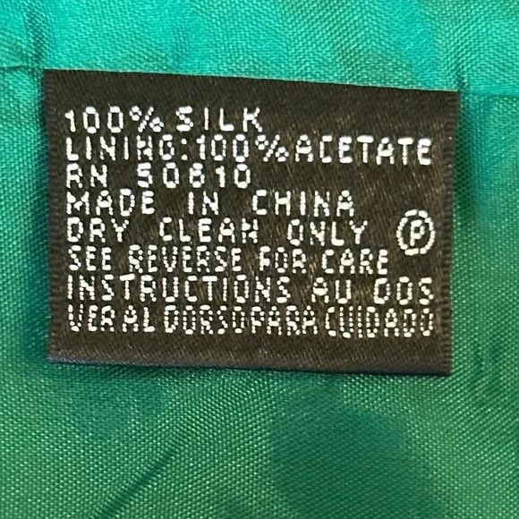 Kasper A.S.L. | Emerald Green 100% Silk Two Piece Skirt & Blazer Set - Picture 6 of 14